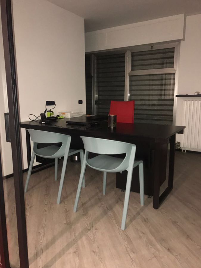 arredamento ufficio showroom tecnogas gattinara  (2)